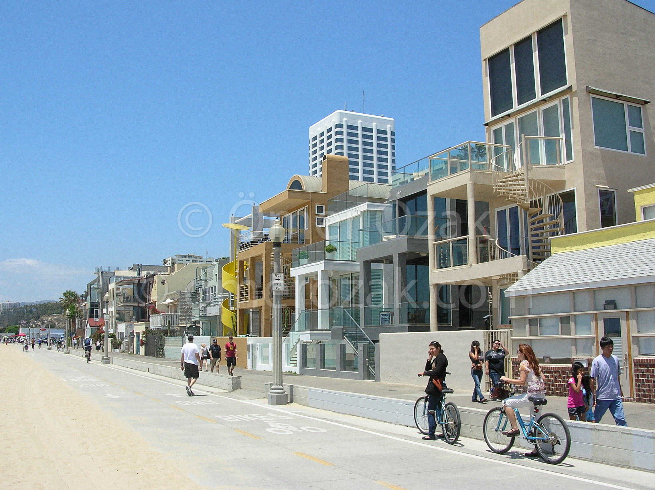 Santa Monica